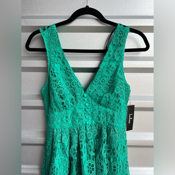 Lulus Lace Dress - Picture 2 of 6